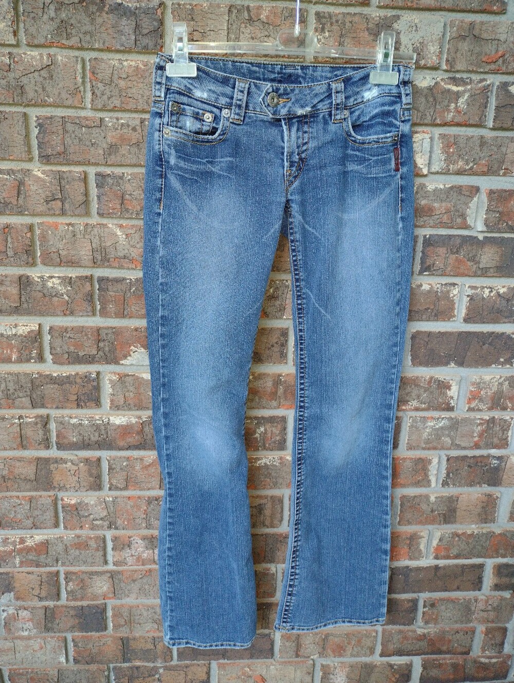 Silver Jeans Tuesday Women's 28x32 Low Rise Slim Bootcut Paper Tag Cowgirl Rodeo
